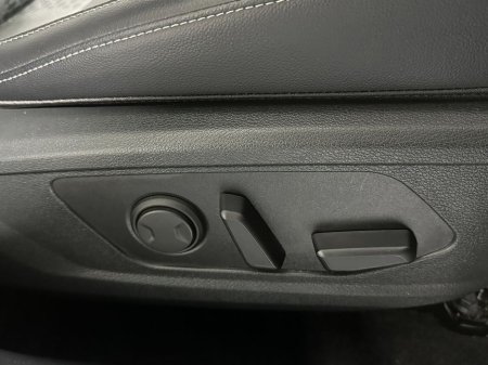 2025 Kia Sportage - thumbnail 18