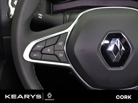 2021 Renault Clio - thumbnail 19