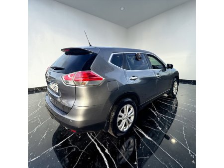 2016 Nissan X-Trail - thumbnail 10