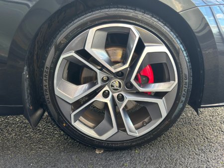 2022 Skoda Octavia vRS 2.0TDi DSG ESTATE 200HP €35,990 thumbnail