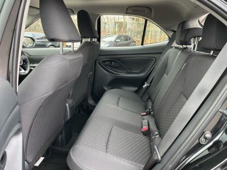 2025 Toyota Yaris Cross - thumbnail 7