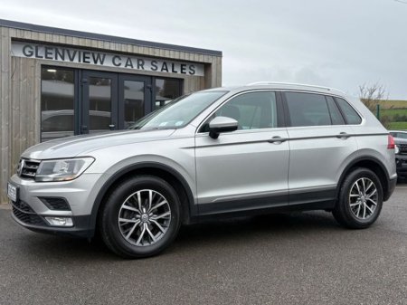 2017 Volkswagen Tiguan - thumbnail 3