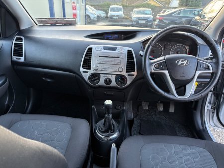 2011 Hyundai i20 1.2 Deluxe €4,995 thumbnail
