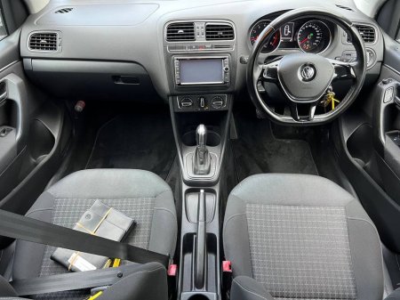 2015 Volkswagen Polo - thumbnail 10