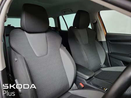 2023 Skoda Octavia - thumbnail 23
