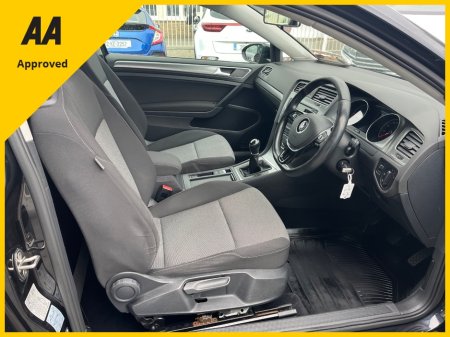 2016 Volkswagen Golf - thumbnail 8