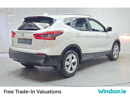 2020 Nissan Qashqai 1.3 PET SV €21,995
