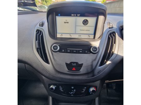 2019 Ford Courier - thumbnail 8