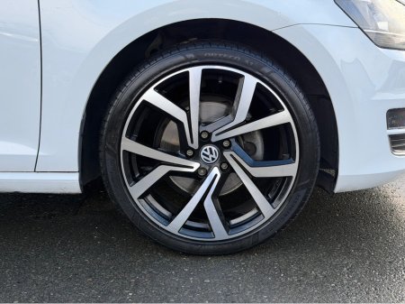 2016 Volkswagen Golf - thumbnail 12