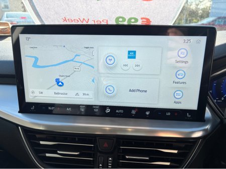 2022 Ford Focus - thumbnail 16