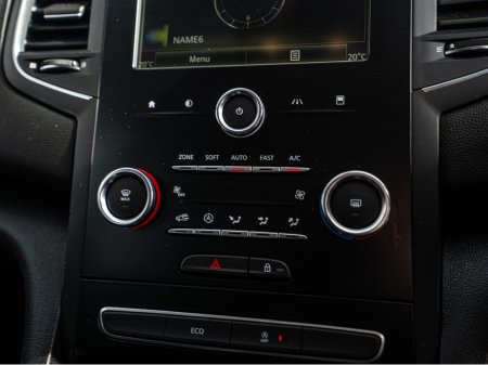 2019 Renault Megane - thumbnail 23