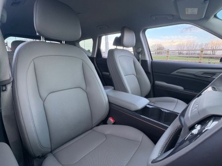 2026 Kia EV5 EV5 EARTH 3, 81KW BATTERY, 7 YEAR WARRANTY, 3 YEAR AA, 0% FINANCE, *3 FREE SEVICES FOR KIA CUSTOMERS* thumbnail