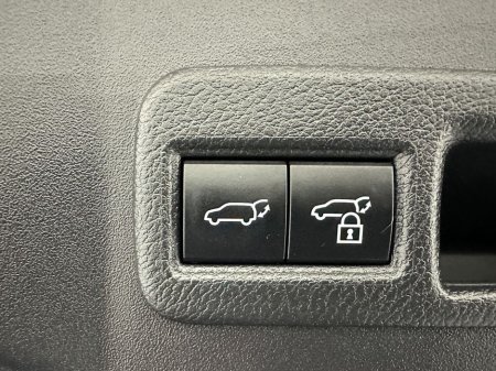 2024 Toyota bZ4X - thumbnail 22