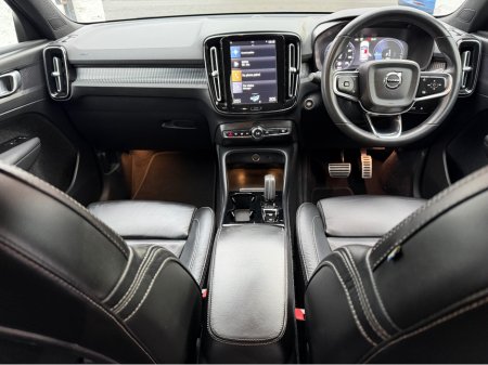 2021 Volvo XC40 R-DESIGN T5 RECHARGE//FULL LEATHER//FULL VOLVO SERVICE HISTORY//GREAT SPECIAL//SIMI AND AA DEALER €31,950 thumbnail
