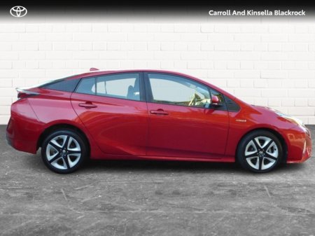 2017 Toyota Prius Hybrid Luxury €18,950