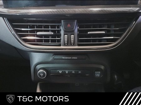 2023 Ford Focus - thumbnail 11