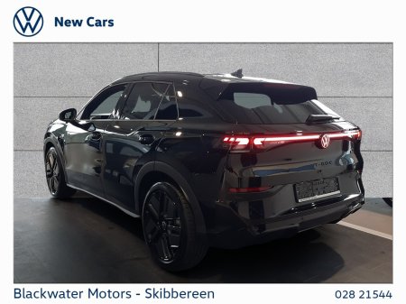 2026 Volkswagen T-Roc *NEW MODEL* T-ROC R-LINE 1.5TSI 150BHP AUTOMATIC €46,980 thumbnail