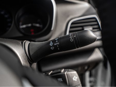 2019 Renault Megane - thumbnail 21