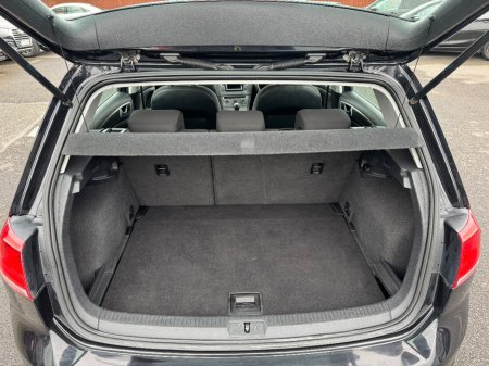 2013 Volkswagen Golf - thumbnail 16