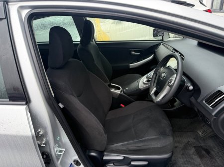 2015 Toyota Prius 1.8 Hybrid €11,990 thumbnail