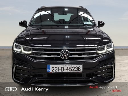 2023 Volkswagen Tiguan 2.0 TDI R LINE SA 5DR A €40,900 thumbnail