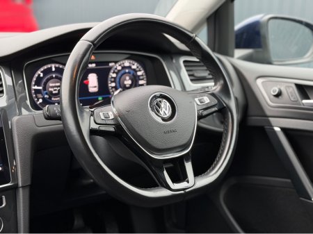 2019 Volkswagen Golf HIGHLINE - 2.0L DIESEL - AUTO - 12M WARRANTY - CAR:  1716 €19,950 thumbnail