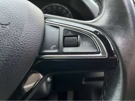 2016 Skoda Superb - thumbnail 26