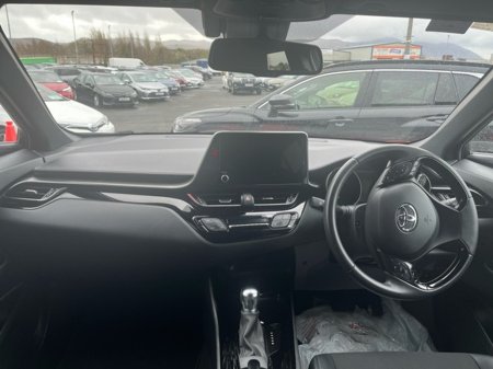 2023 Toyota C-HR - thumbnail 8