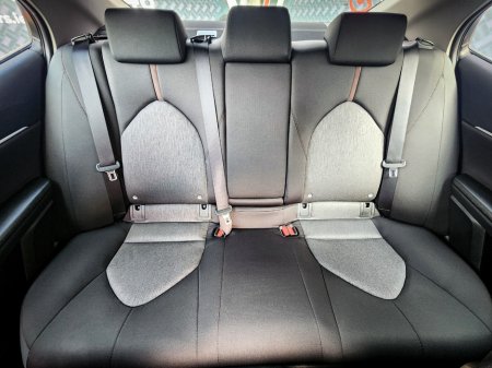 2020 Toyota Camry - thumbnail 34