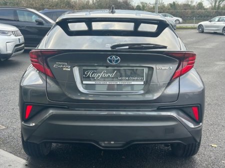 2023 Toyota C-HR 1.8 HYBRID SOL €24,945 thumbnail