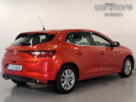 2017 Renault Megane - thumbnail 3