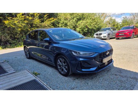 2022 Ford Focus - photo 2