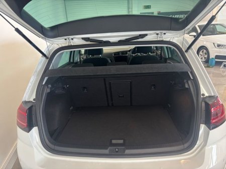 2020 Volkswagen Golf  €18,750 thumbnail