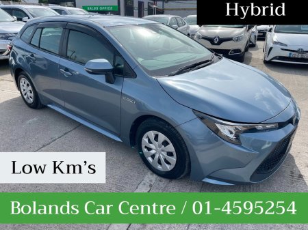 2020 Toyota Corolla (Low Km's) HYBRID 1.8 AUTOMATIC 5DR TOURING MODEL  www.bolandscarcentre.ie €19,900