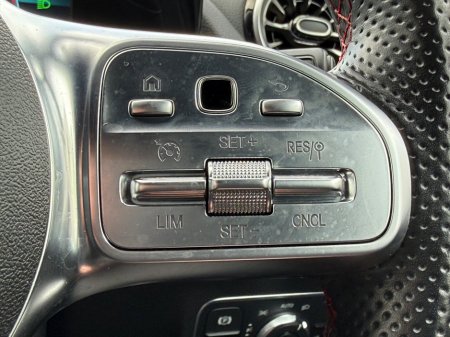 2021 Mercedes-Benz GLA Class - thumbnail 22