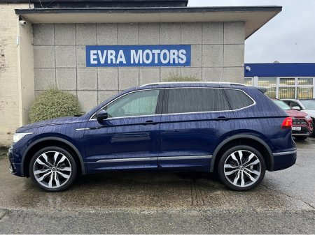 2024 Volkswagen Tiguan Allspace 7 SEATER R-LINE AUTOMATIC 2.0 DIESEL //SAT NAV//HEATED SEATS//REVERSE CAMERA//ADAPTIVE CRUISE CONTROL//HEATED STEERING WHEEL// €49,950 thumbnail