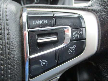 2021 Mitsubishi L200 2.3 DID BARBARIAN €26,829 thumbnail