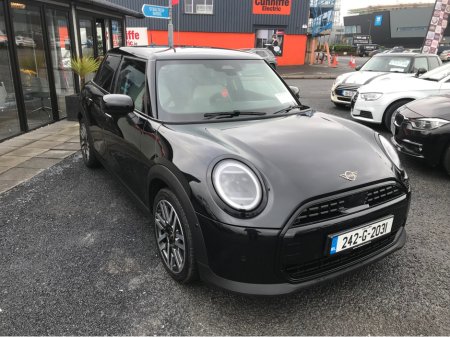 2024 MINI Cooper 42GD CLASSIC C 5DR AUTO €33,750 thumbnail