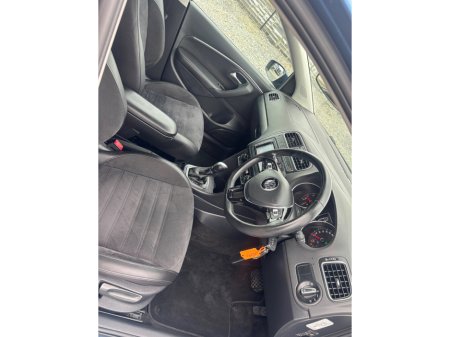 2016 Volkswagen Polo - thumbnail 5