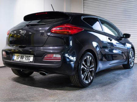 2015 Kia Ceed - thumbnail 4