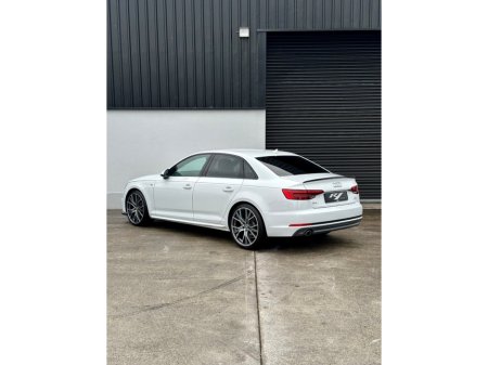 2016 Audi A4  €21,995
