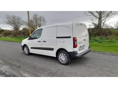 2014 Peugeot Partner - thumbnail 3