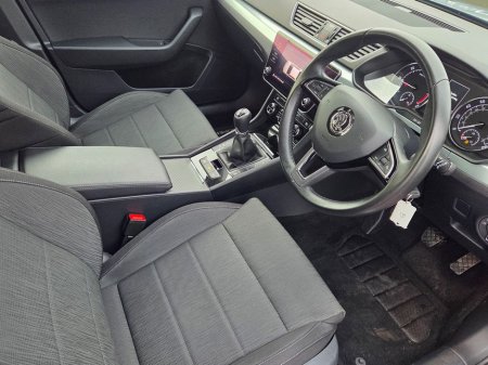 2019 Skoda Superb - thumbnail 13