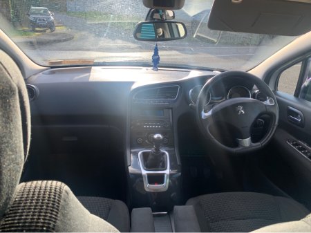 2015 Peugeot 5008 ACTIVE FAMILY 1.6 HDI 4DR €6,000 thumbnail