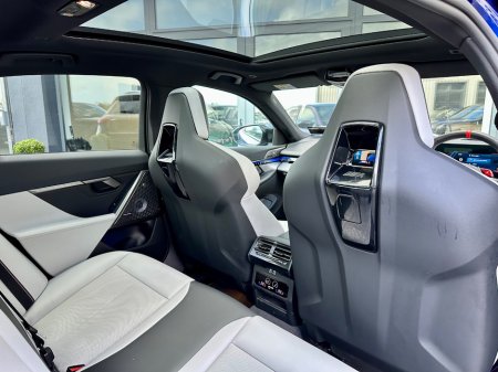 2025 BMW M5 - thumbnail 19