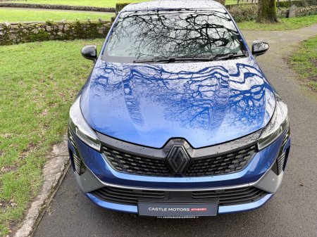 2025 Renault Clio ESPRIT ALPINE ETECH E-TECH €21,995 thumbnail