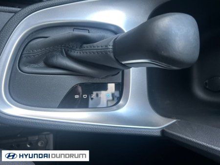 2023 Toyota Yaris CR Cross Luna 4DR Auto thumbnail