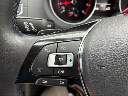 2014 Volkswagen Polo - thumbnail 20