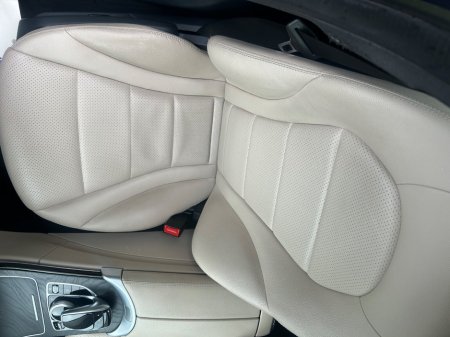 2016 Mercedes-Benz C Class - thumbnail 12