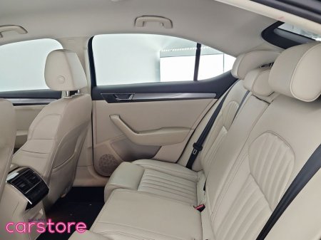 2020 Skoda Superb Style 1.5TSI 150HP DSG €25,880 thumbnail